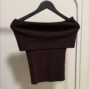 Aritzia knit off shoulder shirt